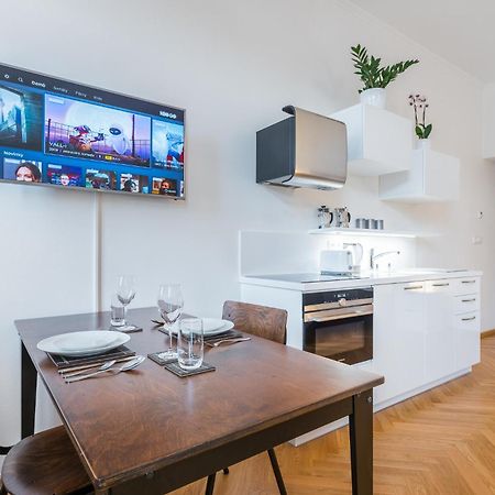 Beautiful Mala Strana Studio By Easybnb Прага Экстерьер фото