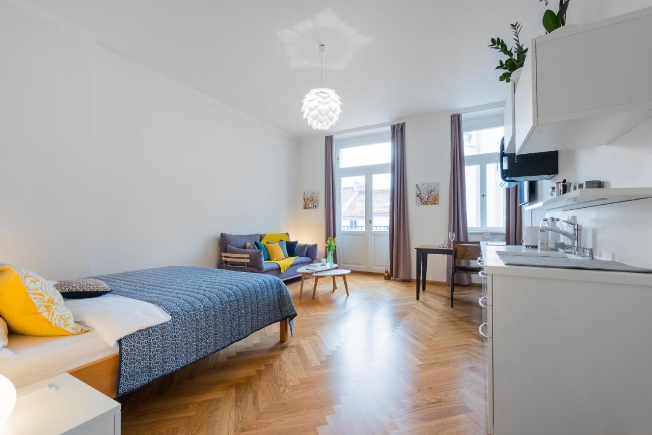Beautiful Mala Strana Studio By Easybnb Прага Экстерьер фото